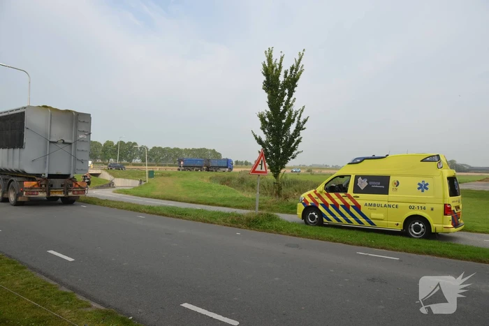 Fietser gewond bij fietsongeluk voor fietstunnel