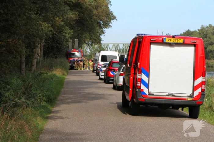 Levenloos lichaam in kanaal aangetroffen