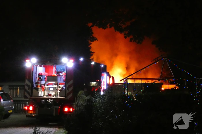 Uitslaande brand in stacaravan op vakantiepark Sonnevanck