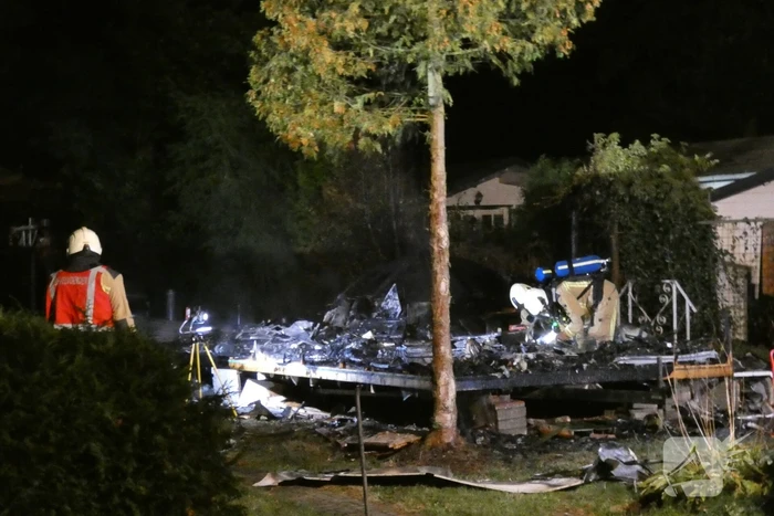 Uitslaande brand in stacaravan op vakantiepark Sonnevanck