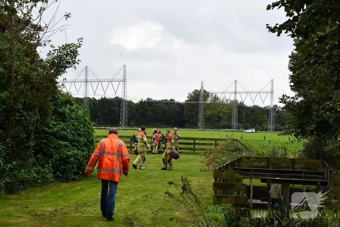 Lage druk gasleiding gesprongen midden in weiland