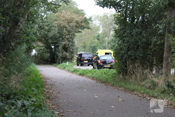 Auto total-loss na botsing met vrachtwagen