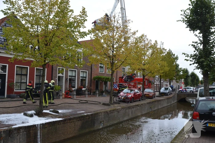 Veel rook bij keukenbrand van woning