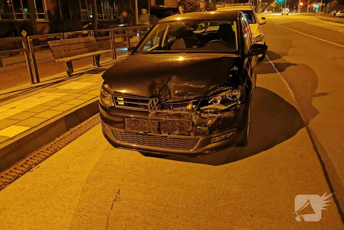 Twee auto's zwaar beschadigd na ongeval