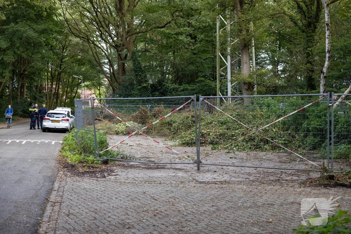 Brand bij GSM zendmast