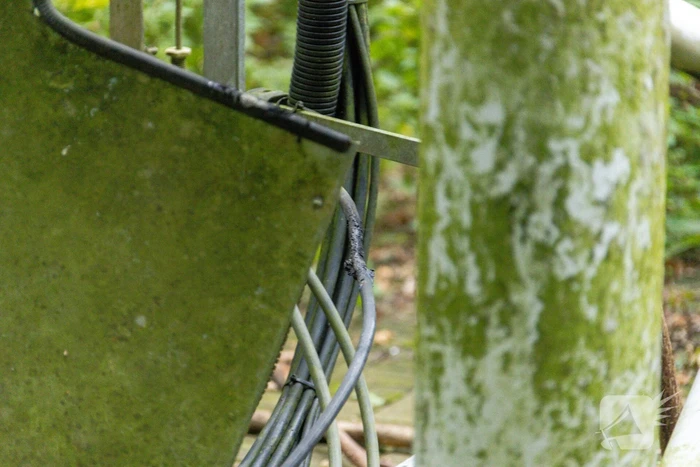 Brand bij GSM zendmast
