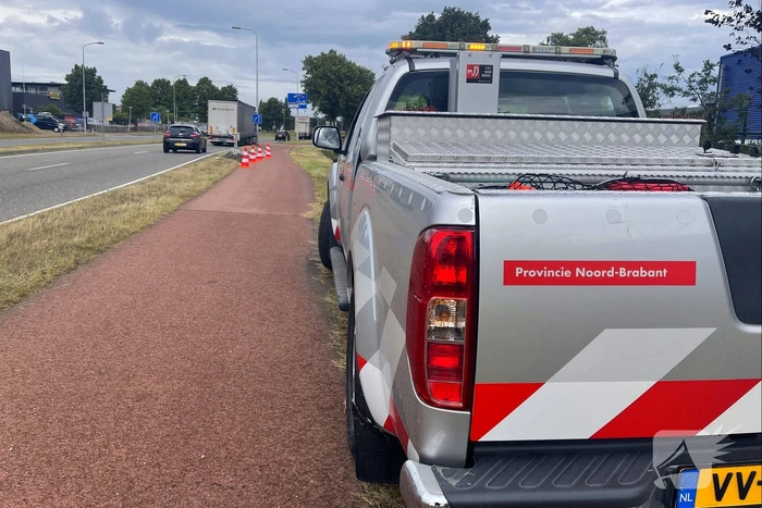 Lantaarnpaal sneuvelt bij ongeval