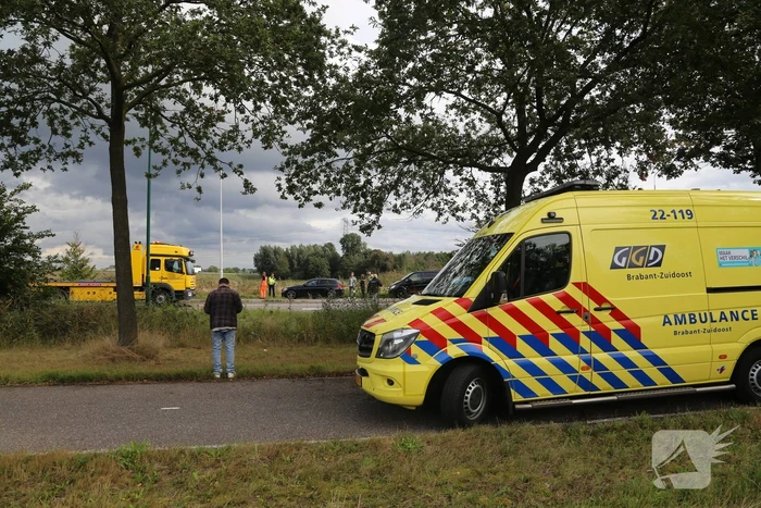 Meerdere voertuigen beschadigd door botsing