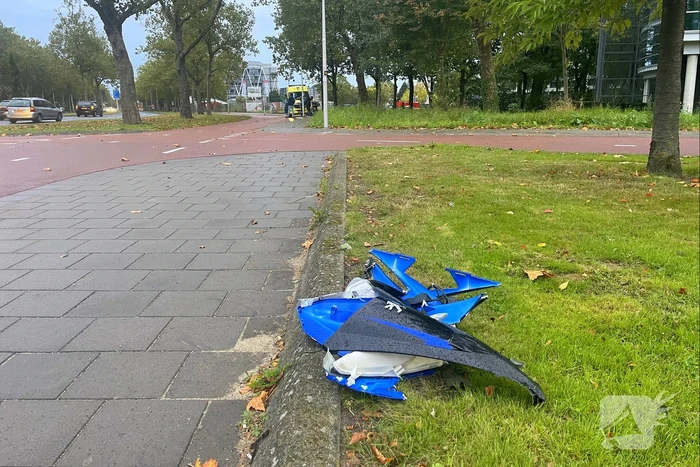 Brommerrijder loopt verwondingen op na uitwijkmanoeuvre