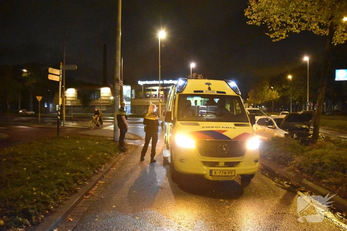 Automobilist ramt boom in middenberm