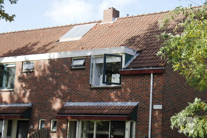 Cv-ketel op zolder vliegt in brand van woning
