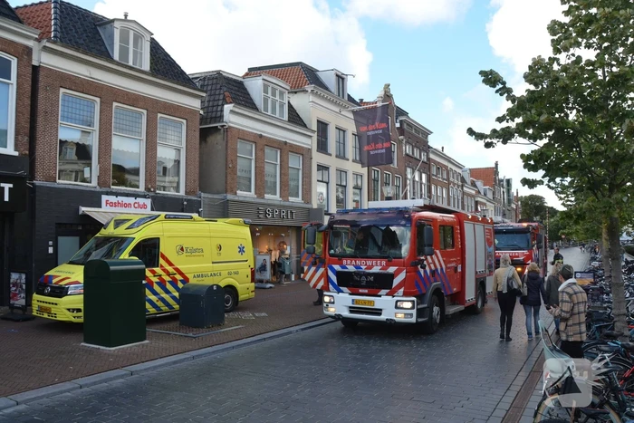 Man mogelijk gewond na elektrocutie in kledingwinkel