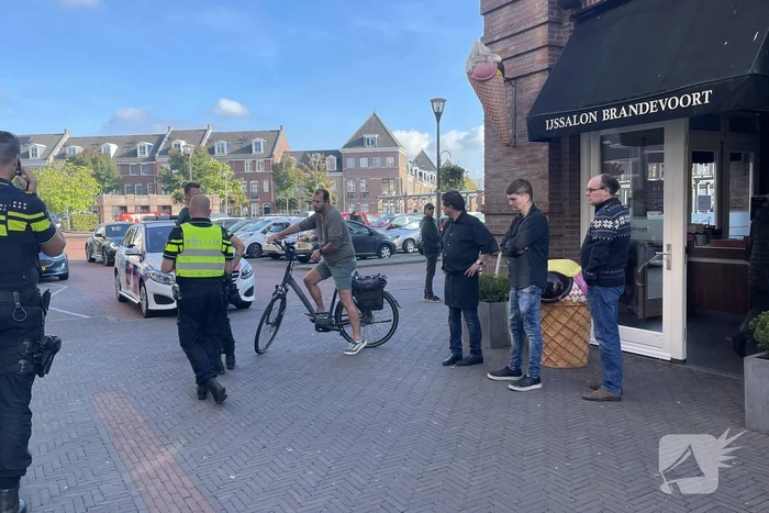 Jongeman gewond bij steekpartij