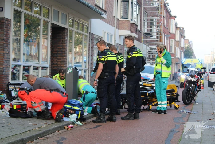 Persoon zwaargewond na val van hoogte