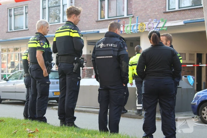 Persoon zwaargewond na val van hoogte