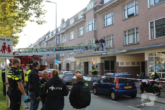 Persoon zwaargewond na val van hoogte