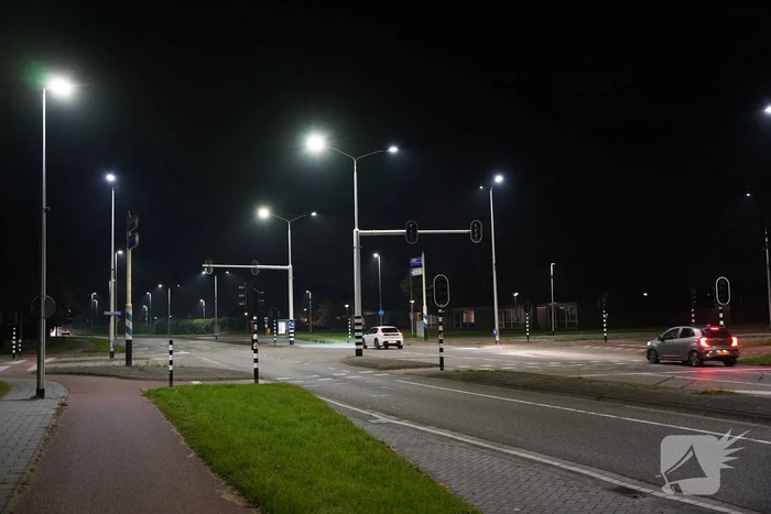 Kruispunt platgelegd door explosie verkeerslicht