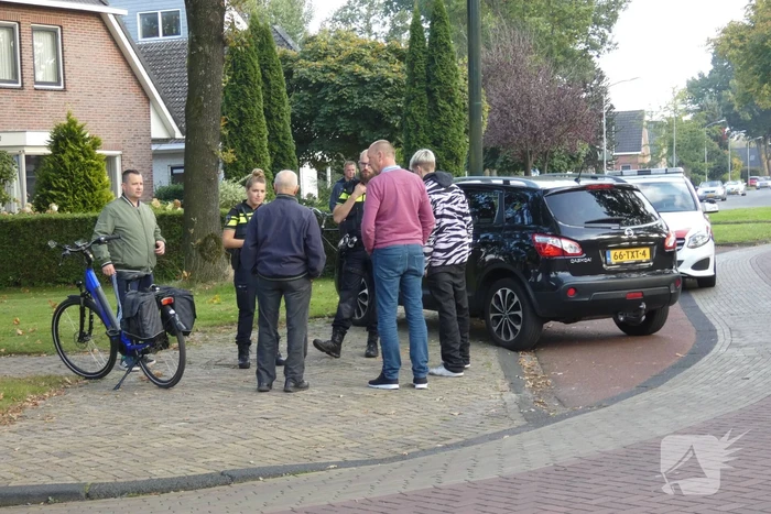 Personenauto in botsing met fietser