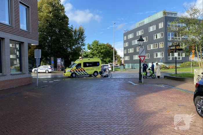 Fietser gewond bij botsing met deelscooter