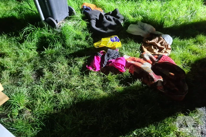 Inzet hulpdiensten na kledingvondst bij meer