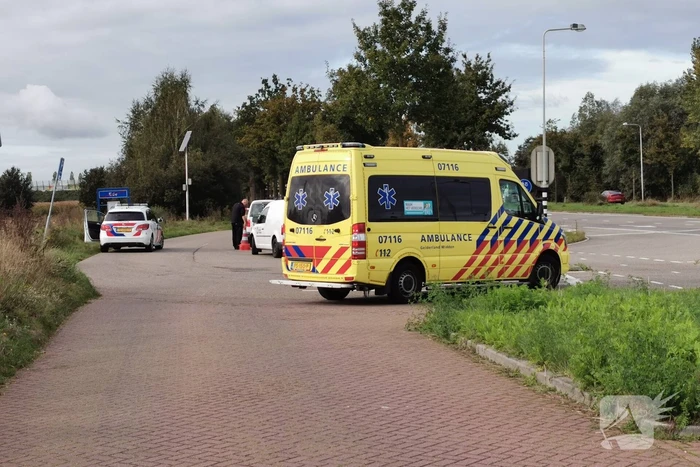 Scooterrijder gewond bij botsing met fietsster