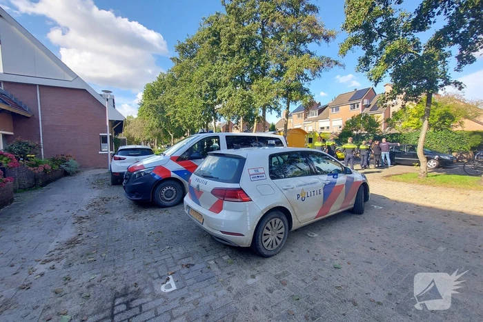 Fietsster gewond bij botsing met auto