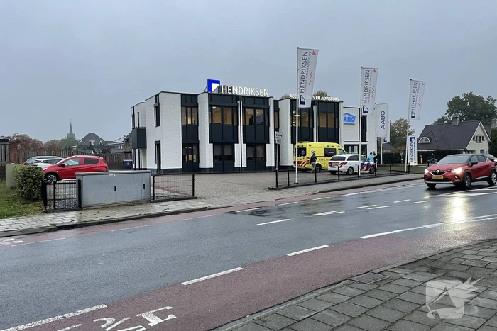 Fietsster onderuitgegaan bij botsing