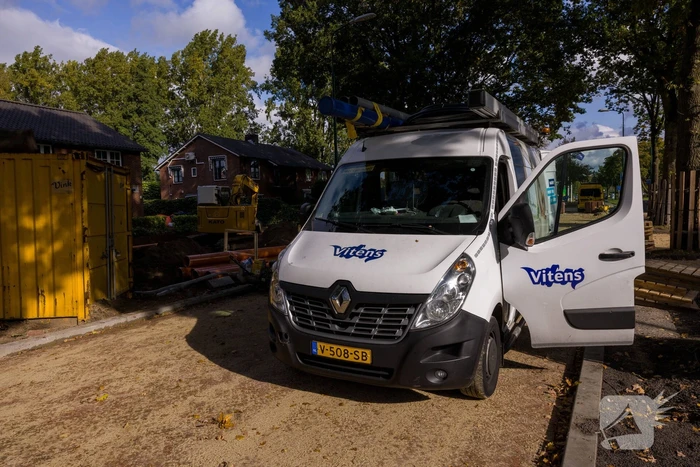 Waterleiding geraakt bij graafwerkzaamheden