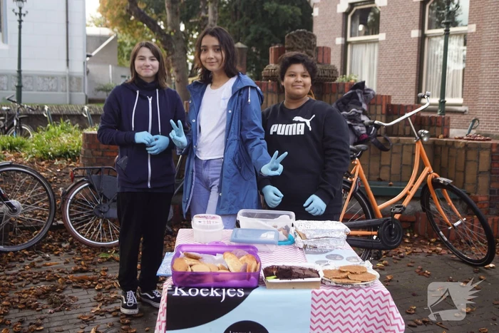 Leerlingen halen geld op voor Stichting Dierenzorg Eemland