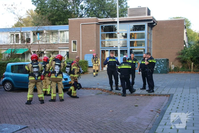 Brandende kaarsjes zorg voor brand in woning