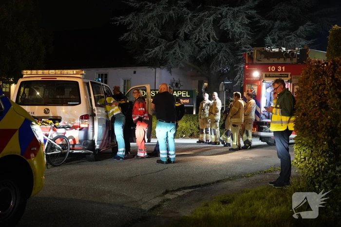 Personenauto belandt in sloot