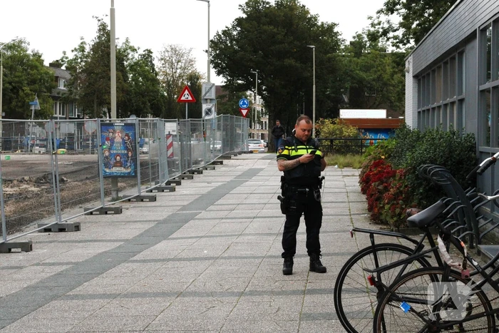 Overval op Albert Heijn, dader op de vlucht