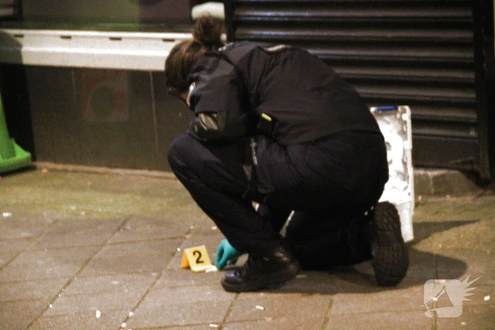 Kogelinslagen bij café De Rab