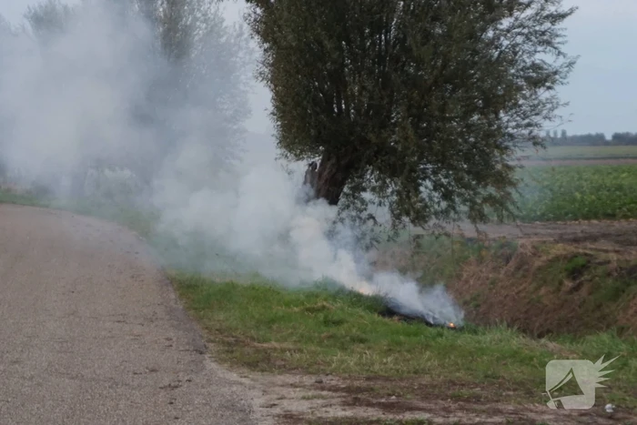 Stuk berm in brand door brandstichting
