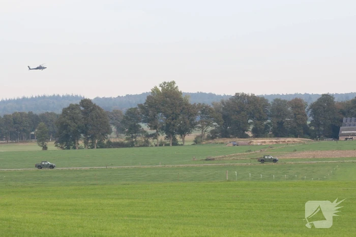 Defensie traint met gevechtshelikopters