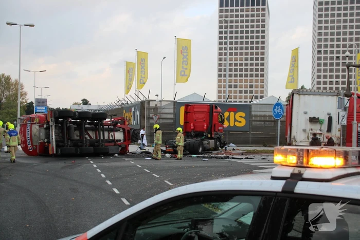 Grote brandweerinzet door ongeval tussen vrachtwagen en tankwagen