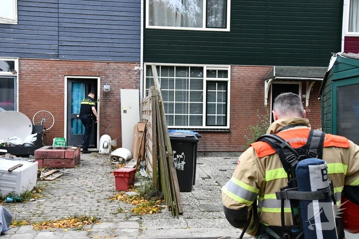 Man met verward gedrag dreigt woning in brand te steken