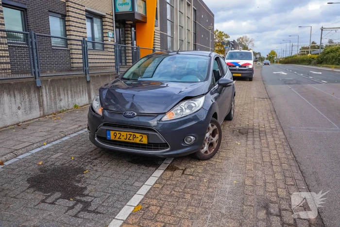 Kop-staartbotsing voor stoplicht