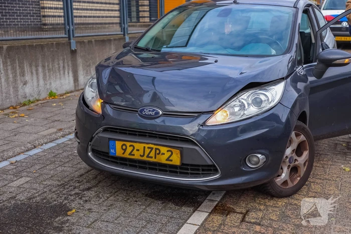 Kop-staartbotsing voor stoplicht