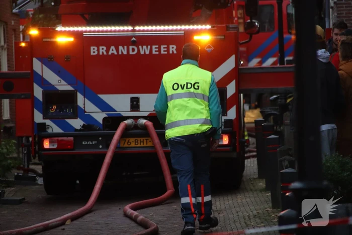 Veel rookontwikkeling bij grote brand in woning