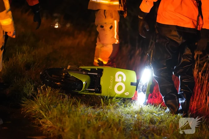Scooter aangetroffen bij waterkant