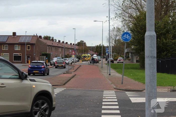 Man raakt zwaargewond in woning