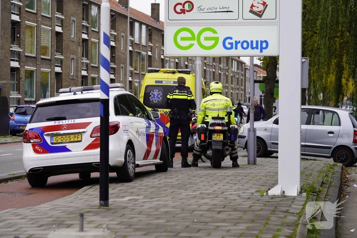 Fietsster gewond bij botsing met auto
