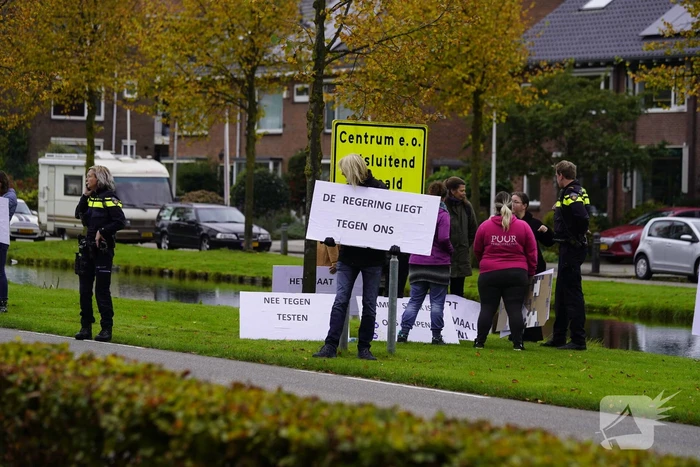 Actievoerders protesteren tegen vaccinatiebeleid
