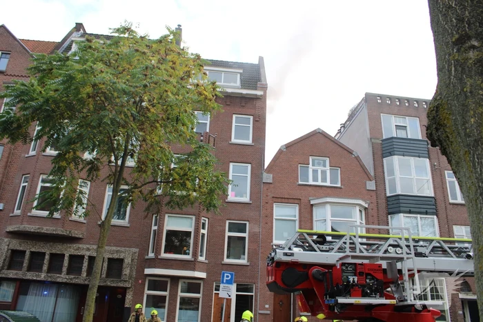 Hevige rookontwikkeling door brand in woning