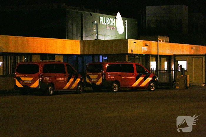 Brandweer doet onderzoek naar vermoedelijke lekkage