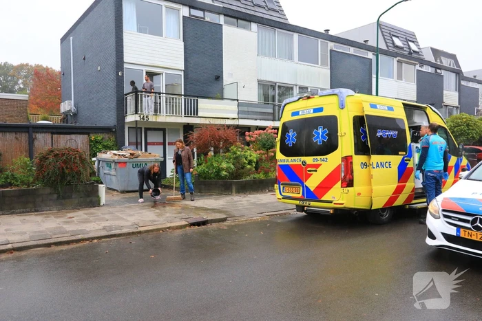 Man zwaargewond aangetroffen op straat