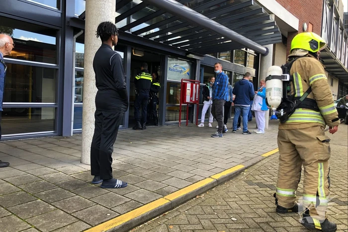 Bewoners mogen flatgebouw niet in na brandmelding