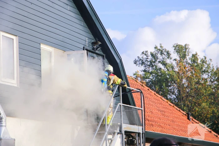 Grote brand in cafe met bovenwoning