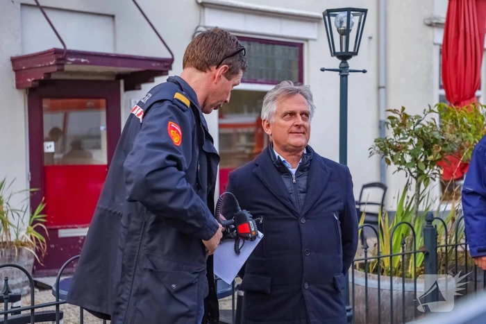 Grote brand in cafe met bovenwoning